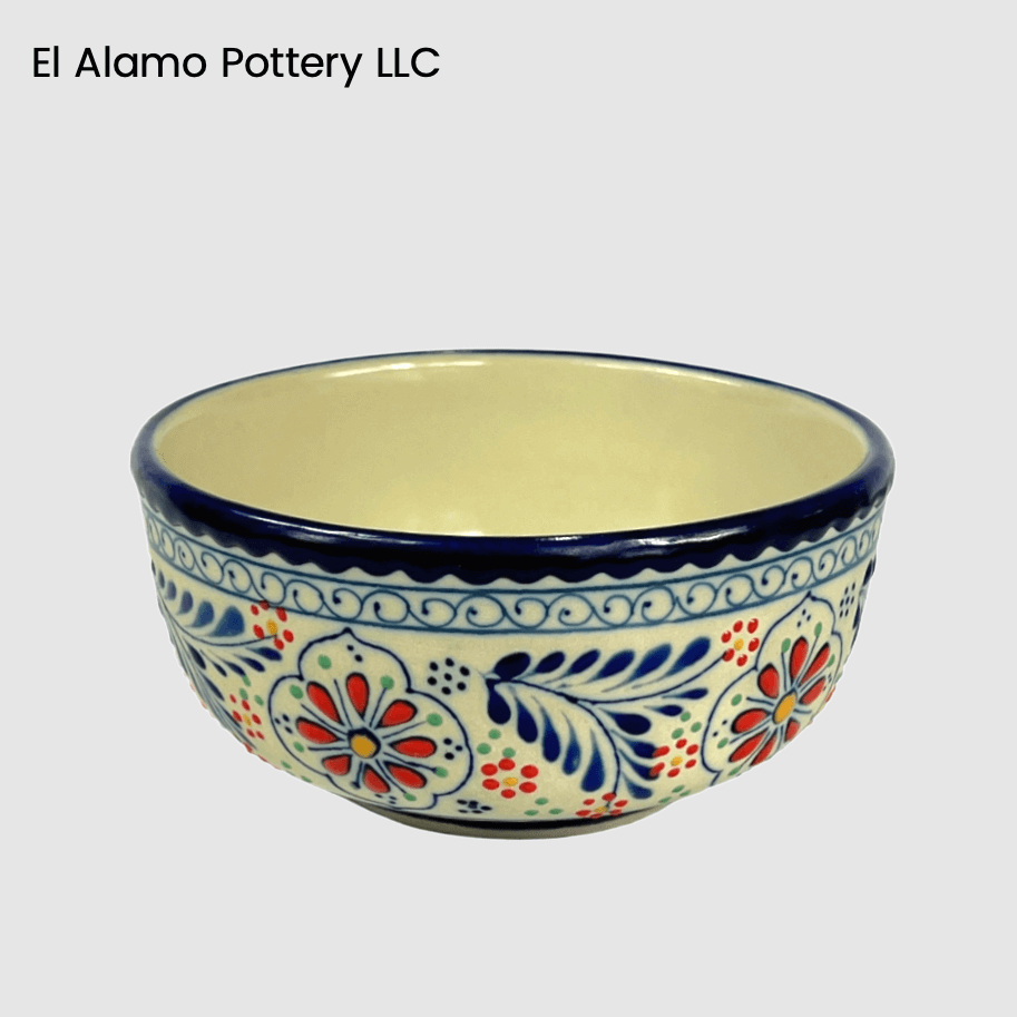 Tazón de sopa de Talavera artesanal: borde azul con detalles en flor roja