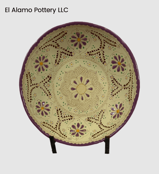 Cuenco de Talavera artesanal con diseño floral de flor de ciruelo sobre arcilla natural (30 cm)