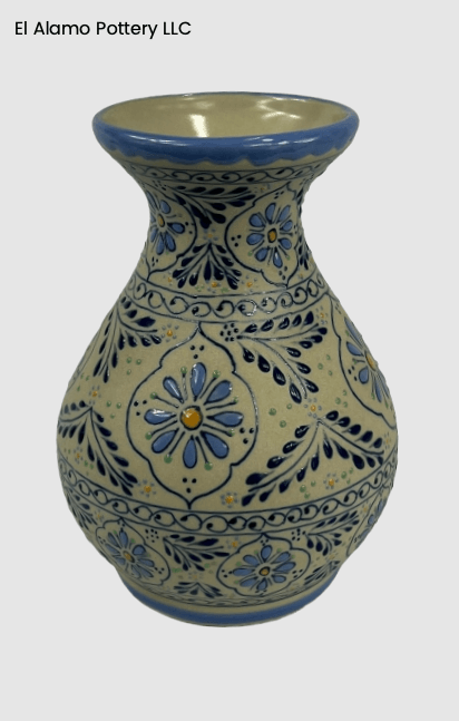Jarrón de Talavera artesanal con diseño floral azul cielo (12,7 x 18,8 cm)